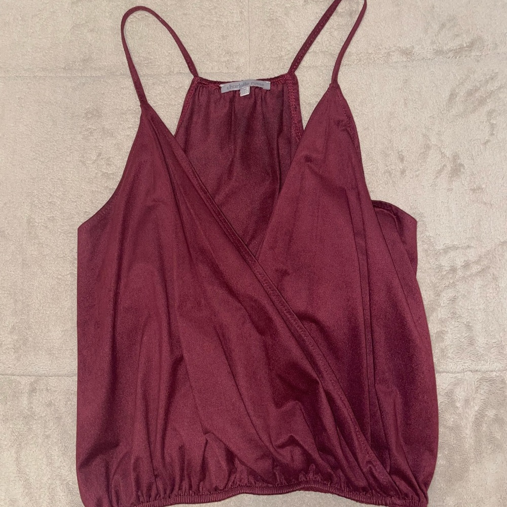 Deep Front Cut Top